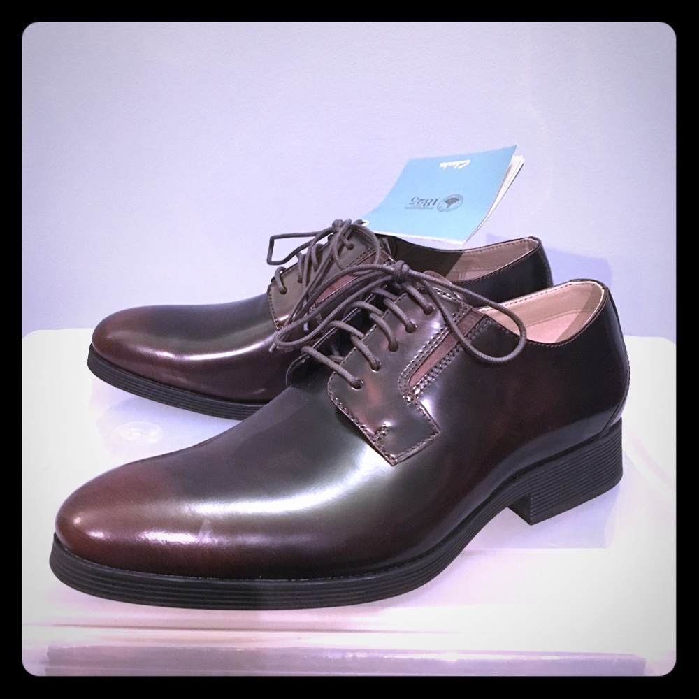 Clarks Bostonian Gabwell Walk dress shoes US 8 NWT